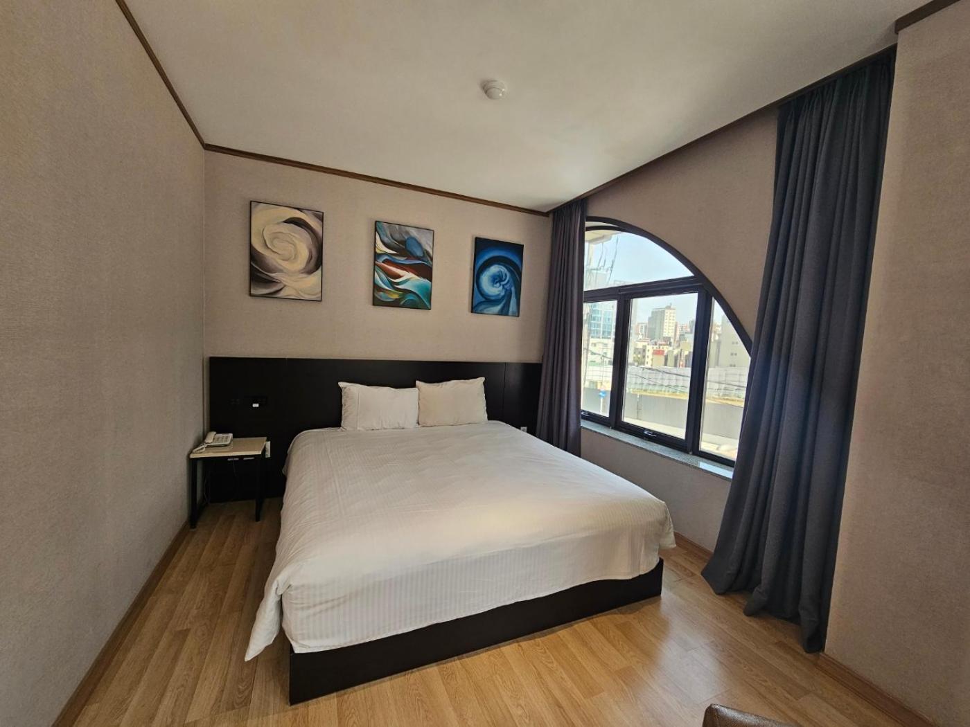 Sunland Hotel Чеджудо Экстерьер фото