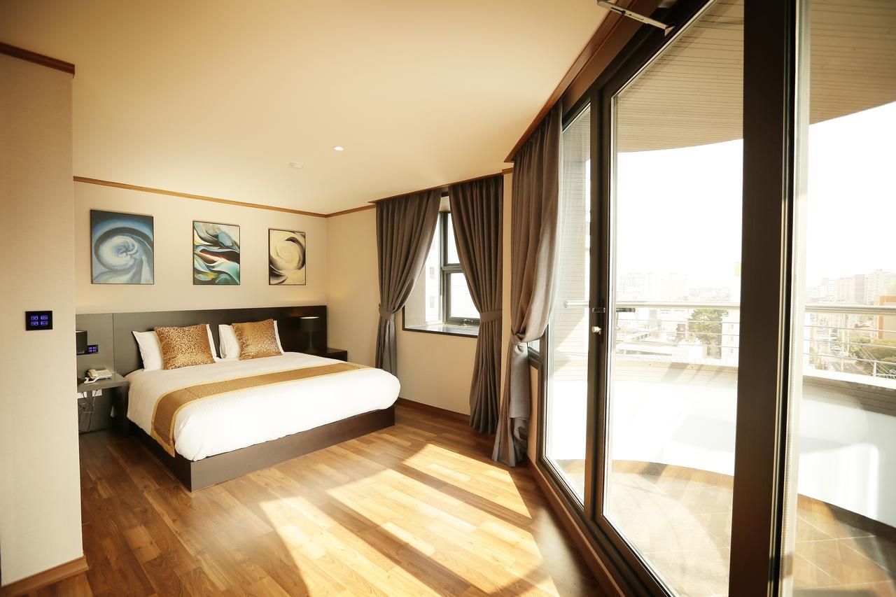 Sunland Hotel Чеджудо Экстерьер фото